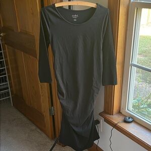 NWOT Ingrid & Isabel Black Long Sleeve Maternity Dress